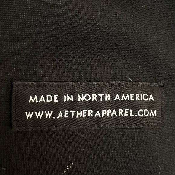 Aether Apparel Navy Technical Rain Jacket Coat Size XL (4) - Picture 6 of 6